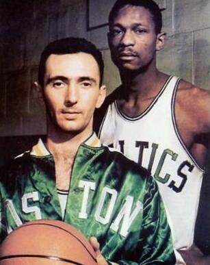 依旧是立足 依旧是立足