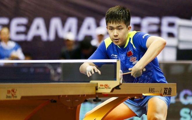 拍里犯错 拍里犯错